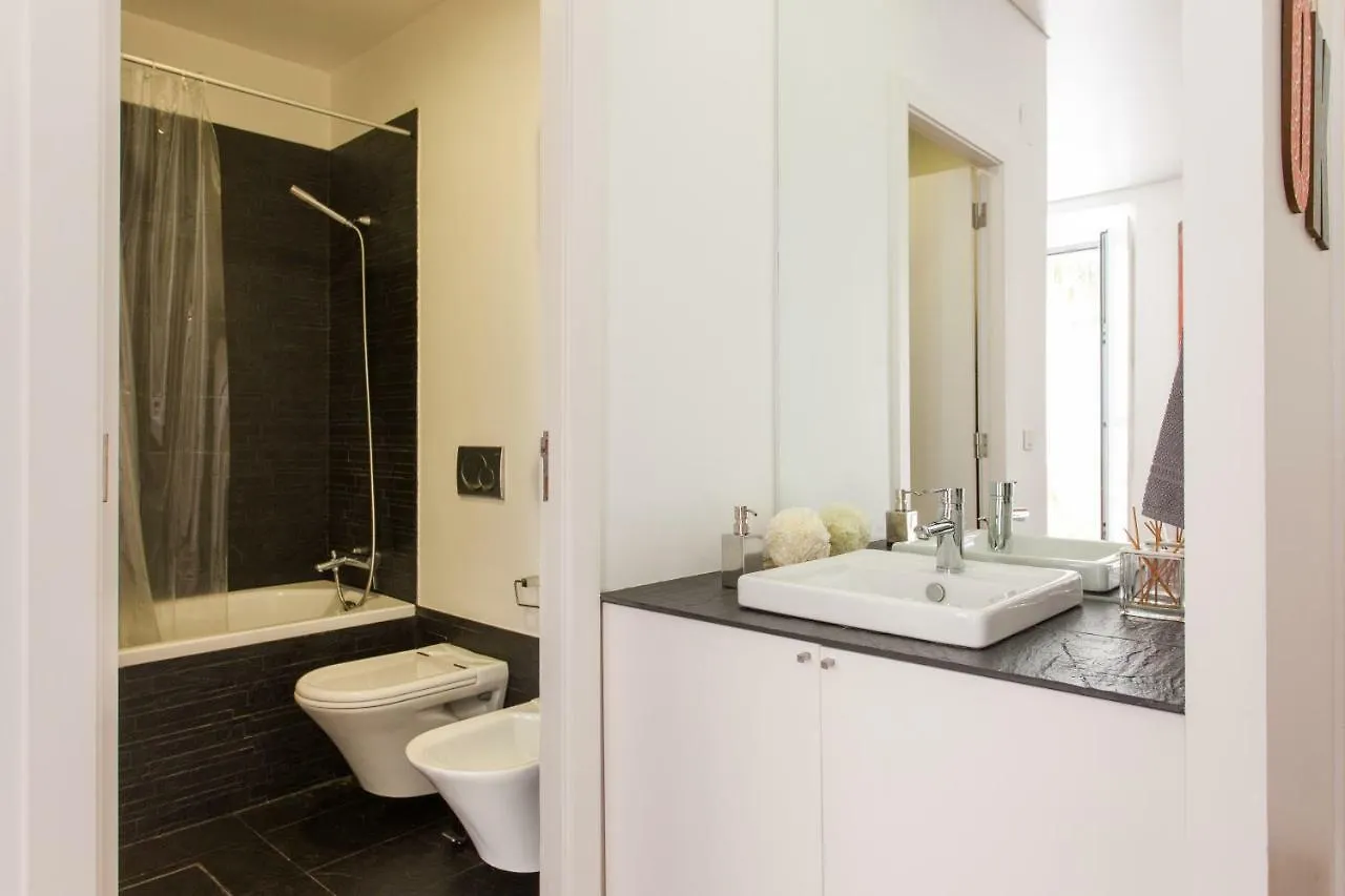 Chao Do Loureiro Apartments Baixa-Castle Lisbon